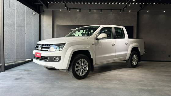 VOLKSWAGEN AMAROK 2.0 HIGHLINE 4X4 CD 16V TURBO INTERCOOLER DIESEL 4P AUTOMÁTICO VOLKSWAGEN AMAROK 2.0 HIGHLINE 4X4 CD 16V TURBO INTERCOOLER DIESEL 4P AUTOMÁTICO